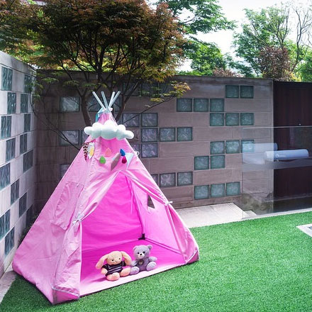 为户外探险向导设计荒野标志，自然的引路人